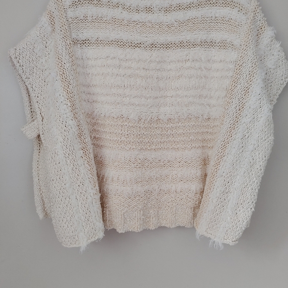 Anthropologie Poncho Marilyn Knit Sweater Fringe Size Medium / Large Cream - Picture 12 of 16